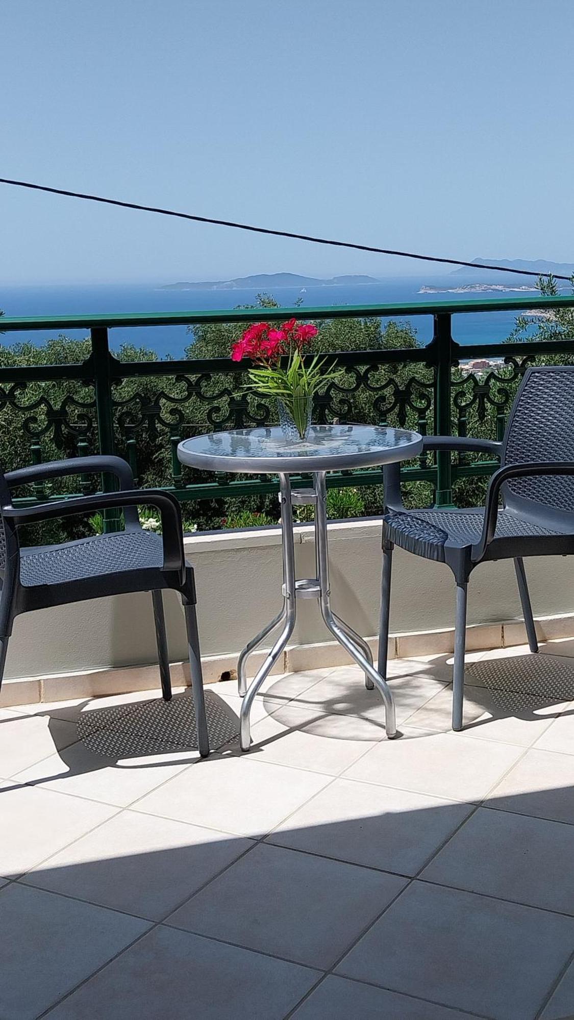 Villa Gecko, Arillas Kavvadades Ngoại thất bức ảnh